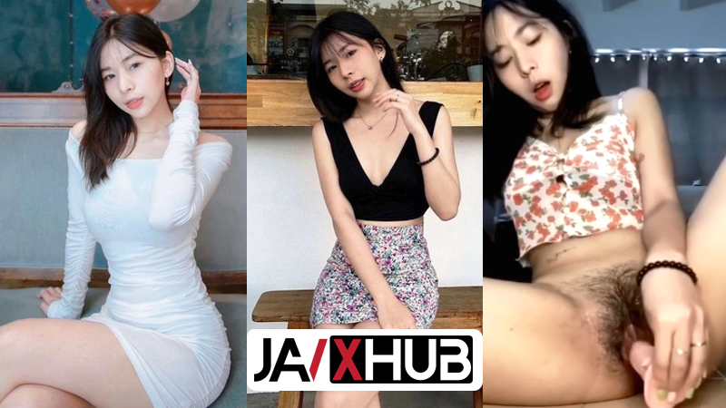 คลิปโป๊ไทย สาวสวย หีเนียนไร้ขน จัดหนักนั่งจกหีตัวเองแก้เงี่ยน ใช้นิ้วไม่ถึงใจจับดิลโด้คู่ใจมากระหน่ำรูหี น้ำเงี่ยนไหลนองเลย ดูเหมือนจะติดใจ