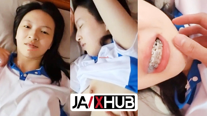 คลิปหลุด นักเรียน 18+ นักศึกษารับน้องม.ปลาย ก่อนเข้ามหาลัย พามาเย็ดถึงหอ ให้โม๊คควยจนแข็ง จับเย็ดสด ปล่อยน้ำเงี่ยนใส่ปาก